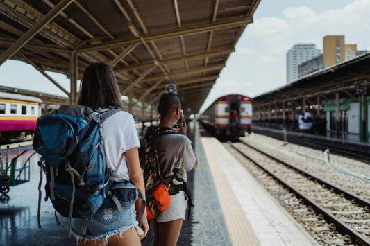 Women's Travel Backpacks: Essential Features Guide for Female Travelers
