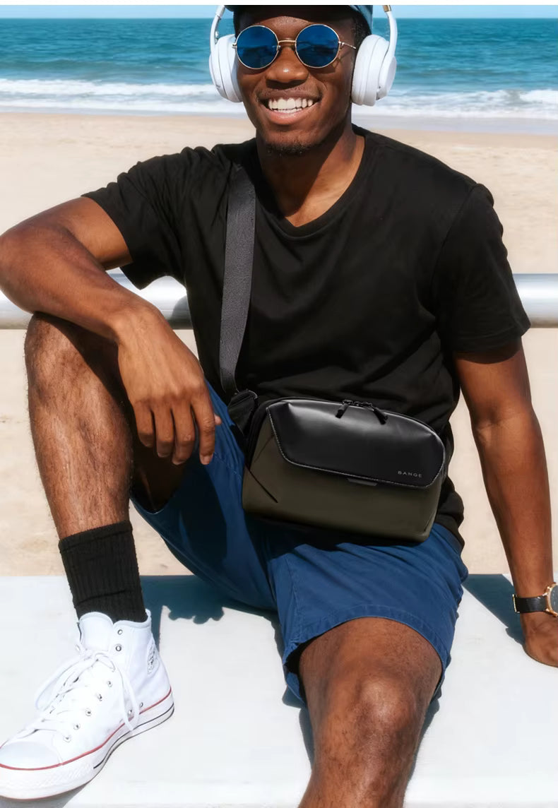 BANGE BG-8133 Messenger Bag — size reference